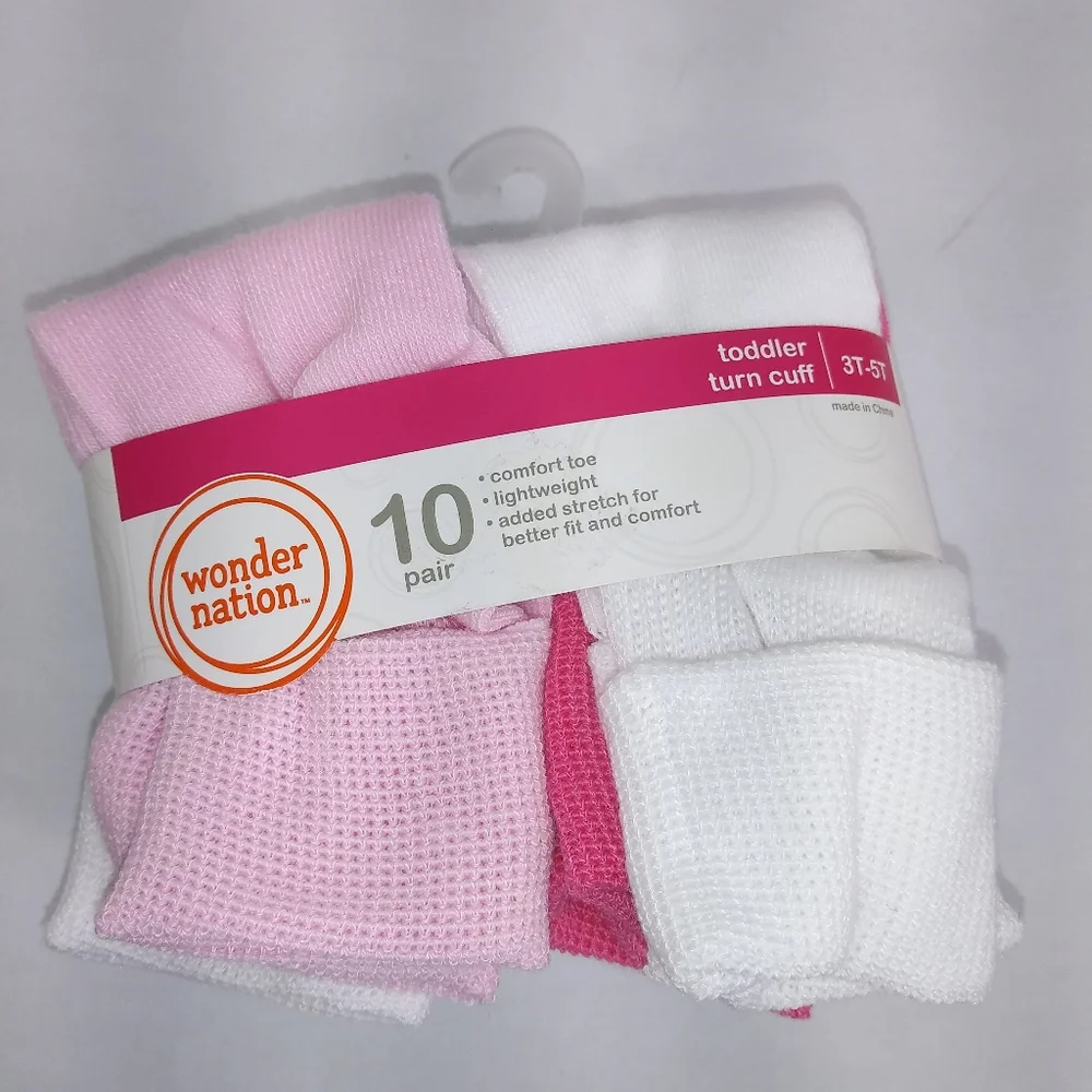 Girl's Bundle NWT Wonder Nation Socks/ NWT Faded Glory Tee Caterpillar Book